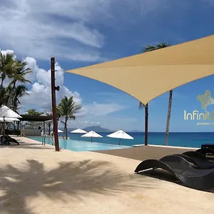 Instyle Residences At Infiniti Blu Appart hôtel